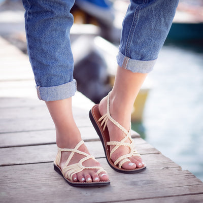 Palm Leaf Flat Women's Sandals | Sweet-Ivory